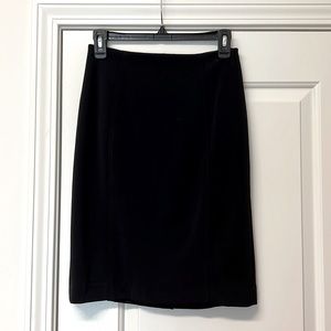 White House Black Market black pencil skirt size 0. New with tags